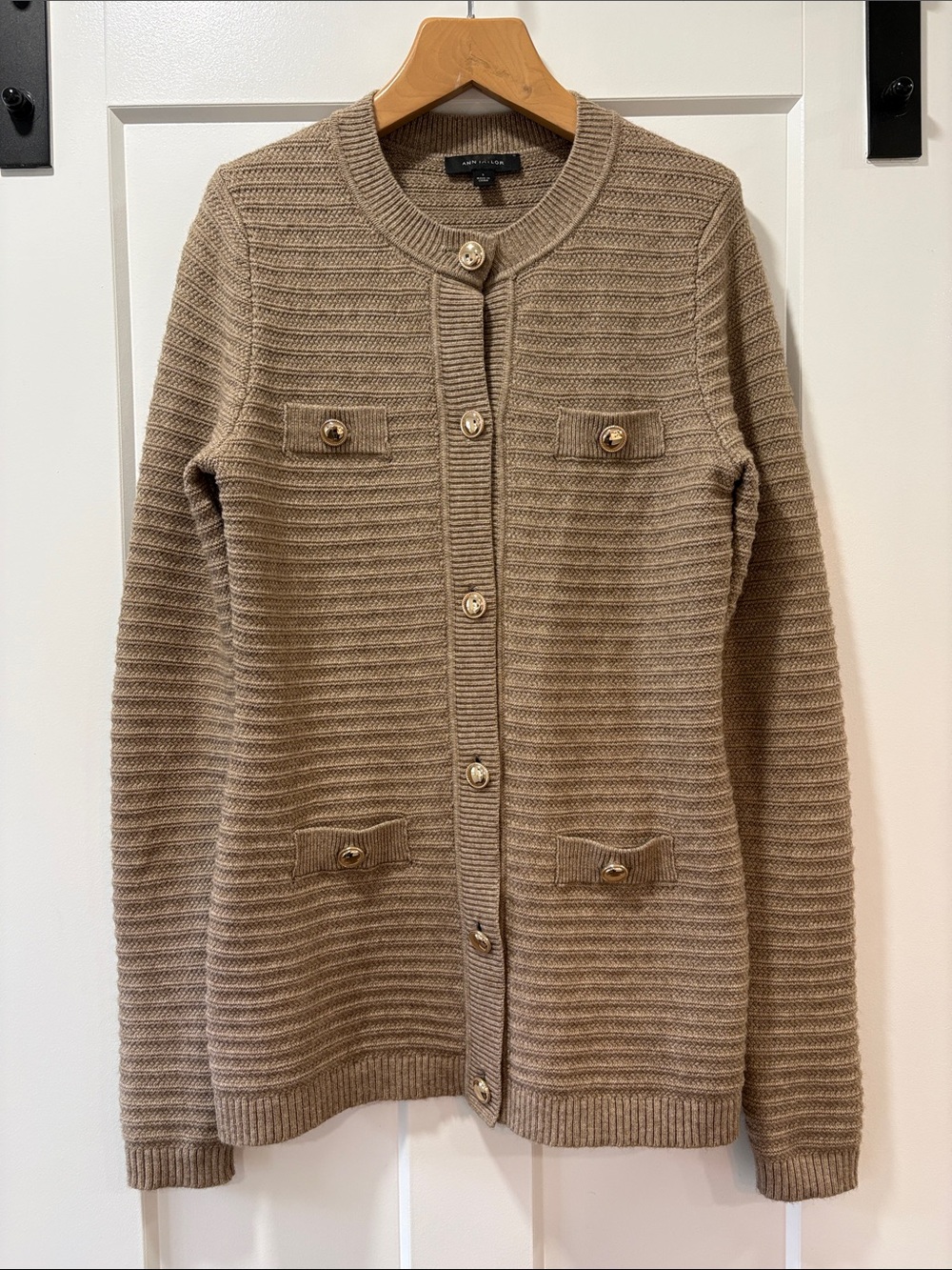 Ann Taylor Cable Knit Button Front Cardigan Tan Taupe Size Small